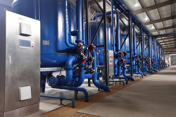 kaufen Industrieller Eisen-Mangan-Wasserfilter Wasseraufbereitung Mehrschichtfilterentwurf on-line-Fertigung