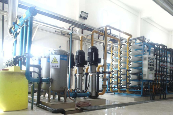 Skid Design Zwei-Stufen-Industrie-RO-Wassersystem Wasserbehandlung Lösung
